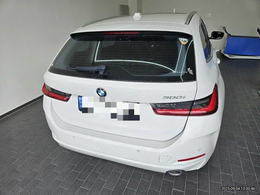 BMW 320i 2023