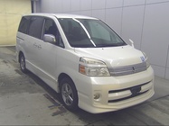 Toyota Voxy 2007