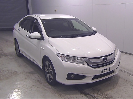 Honda Grace 2015