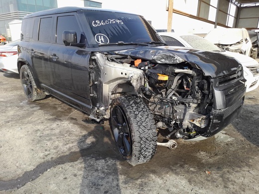 Land Rover Defender 2023