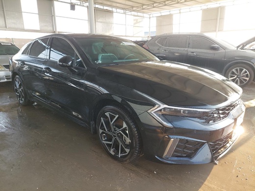 Kia K5 2025