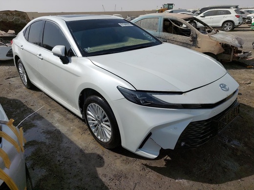 Toyota Camry 2025