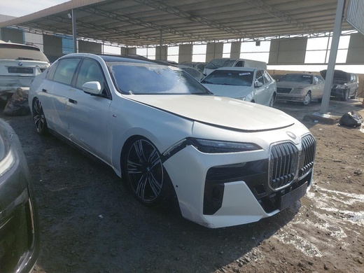 BMW 7 Series 2024