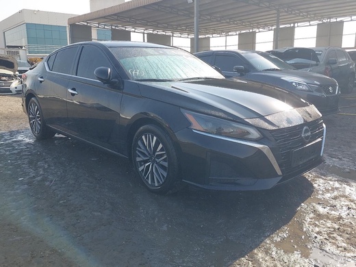 Nissan Altima 2023