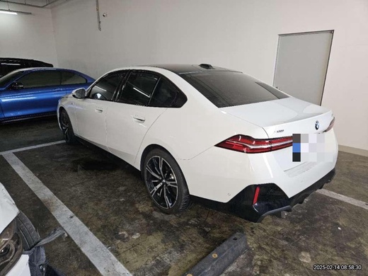 BMW 530i 2024