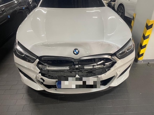 BMW M850i 2023