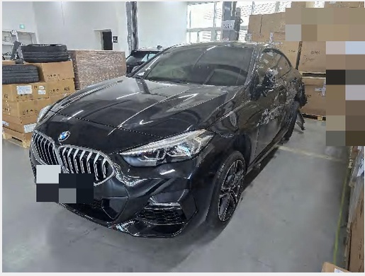 BMW 220i 2023