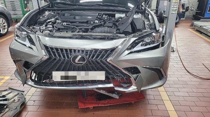 Lexus ES300h 2022