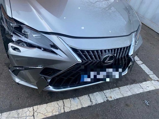 Lexus ES300h 2024