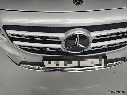 Mercedes GLB220 2021
