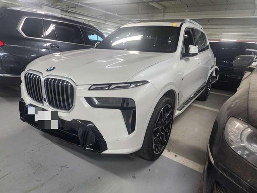 BMW Х7 2023