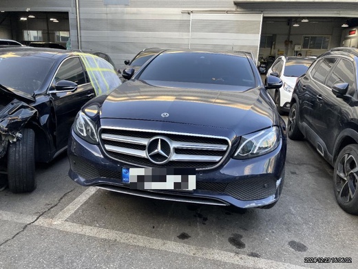 Mercedes E300 2019
