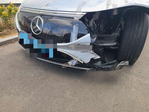 Mercedes EQS450 2022