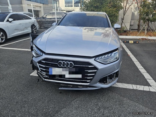 Audi A4 2023