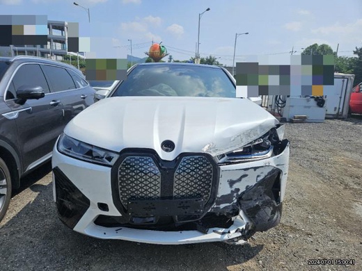 BMW iX 2023