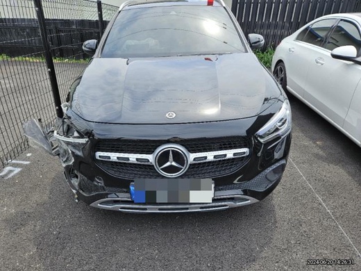 Mercedes GLA220 2021