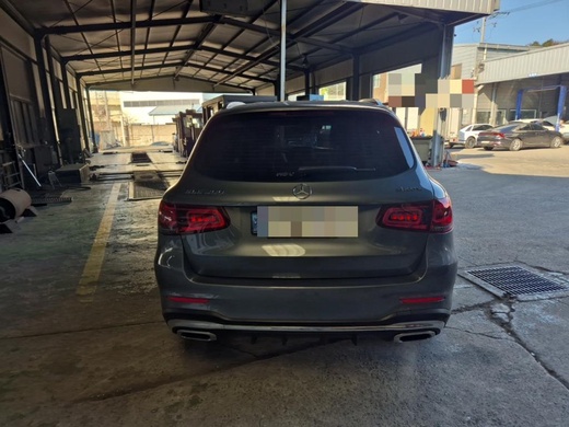 Mercedes GLC300 2022