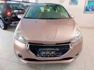 Peugeot 208 2013