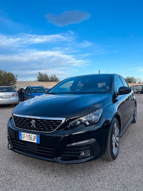 Peugeot 308 2021