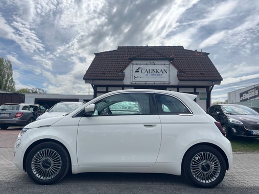 Fiat 500e 2025