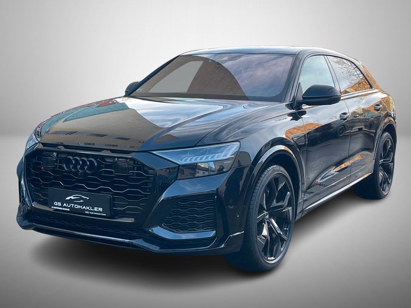 Audi RSQ8