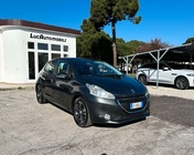Peugeot 208 2014
