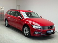 Volkswagen Passat 2023