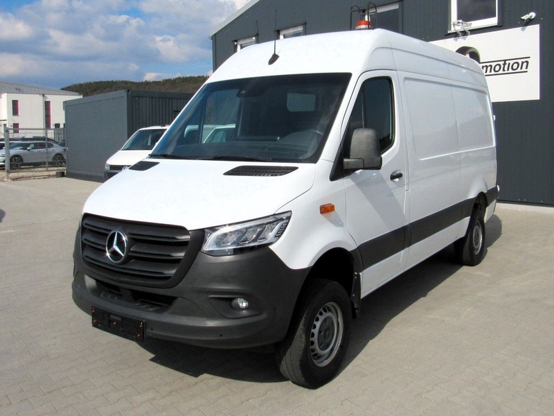 Mercedes-Benz Sprinter