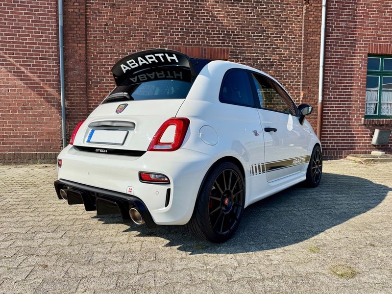 Abarth 595