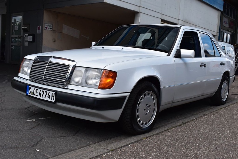 Mercedes-Benz 200