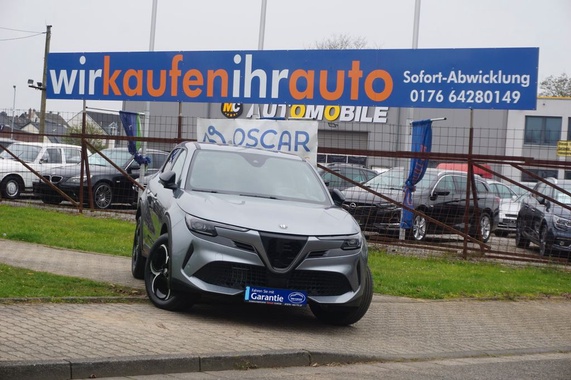 Alfa Romeo Junior 2025