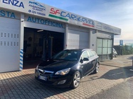 Opel Astra 2011