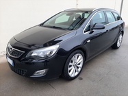 Opel Astra 2011