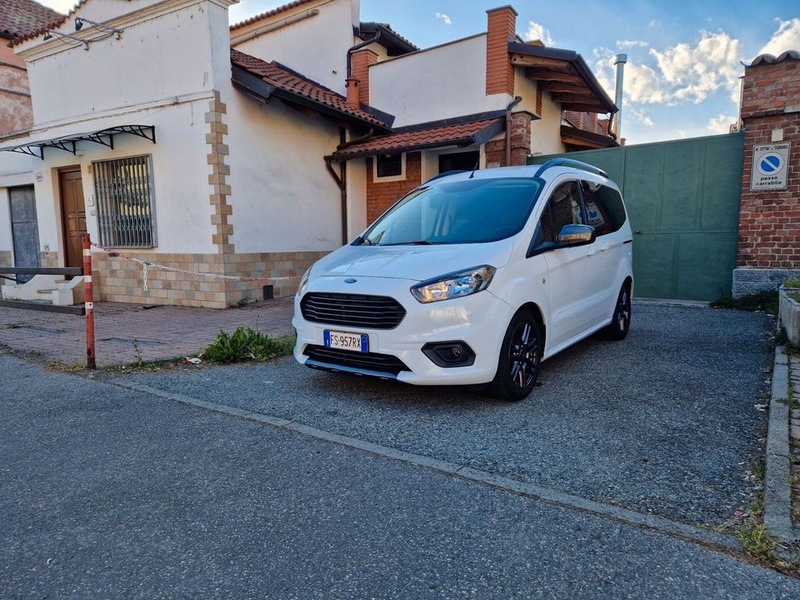 Ford Tourneo Courier