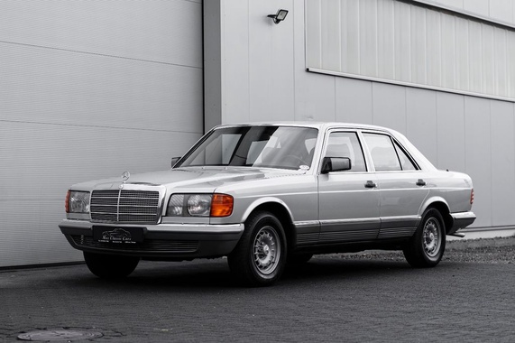 Mercedes-Benz 380 1984