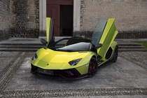 Lamborghini Aventador 2023