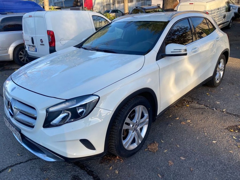 Mercedes-Benz GLA-Class