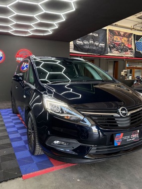 Opel Zafira 2019