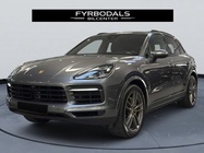 Porsche Cayenne 2021