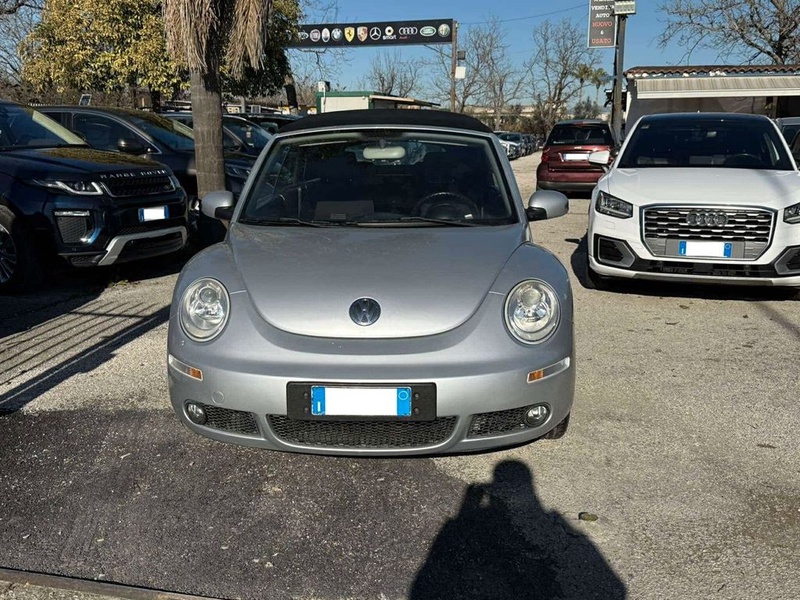 Volkswagen New Beetle