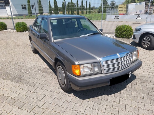 Mercedes-Benz 190 1989