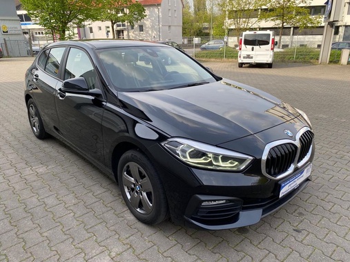 BMW 1 Series 2023