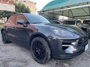 Porsche Macan 2021