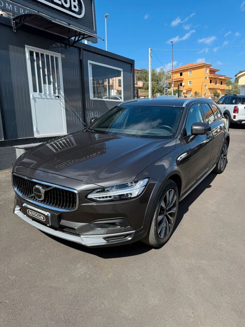 Volvo V90