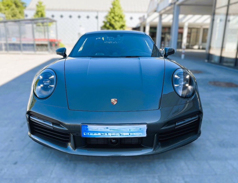 Porsche 992