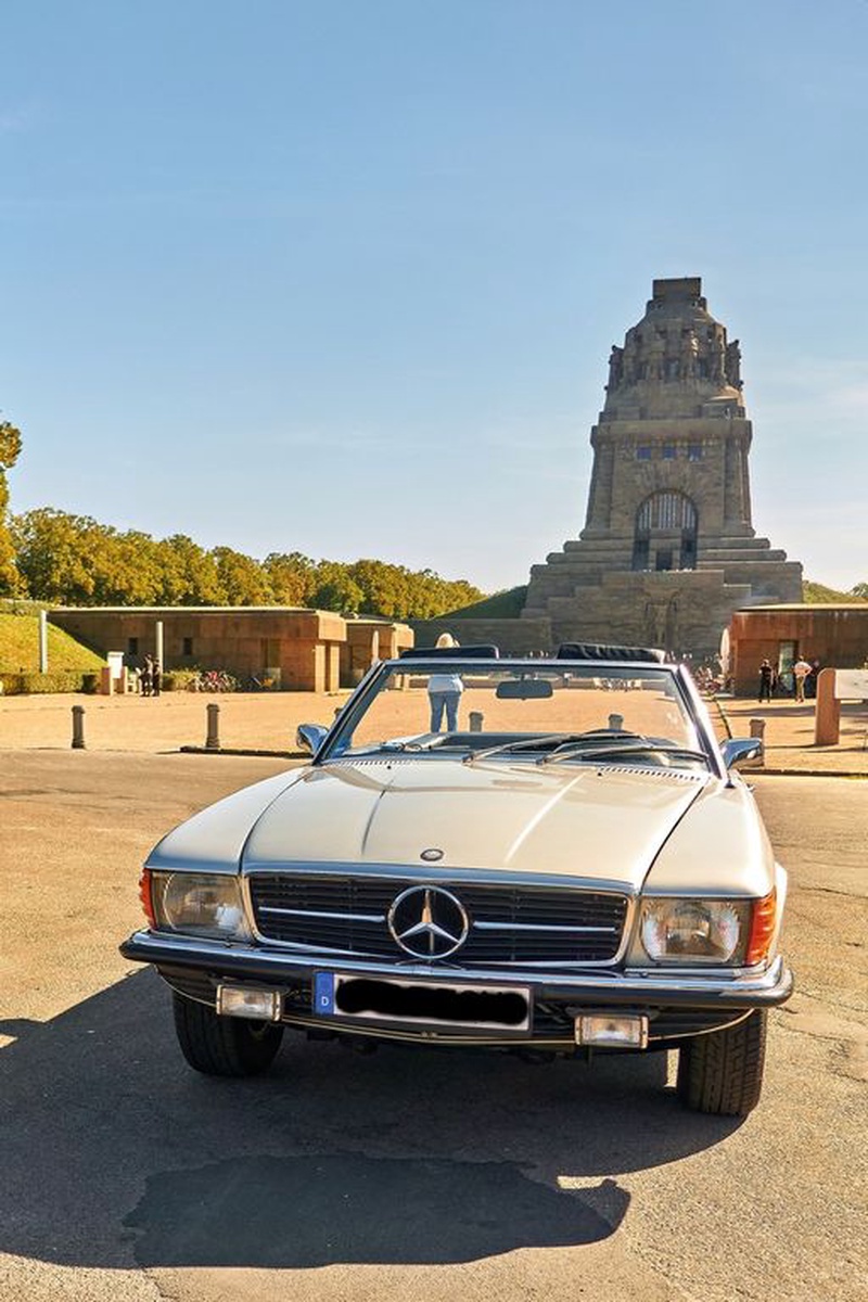 Mercedes-Benz SL-Class