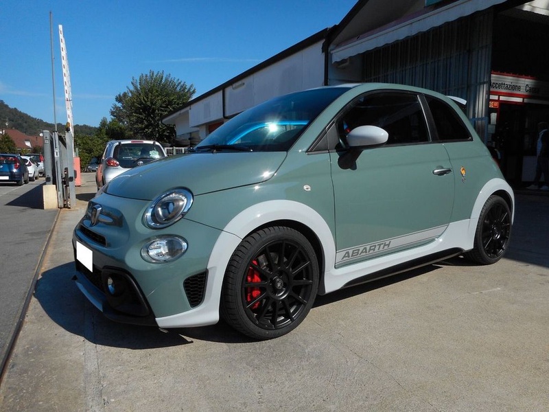 Abarth 695