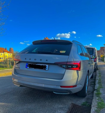 Skoda Superb 2024