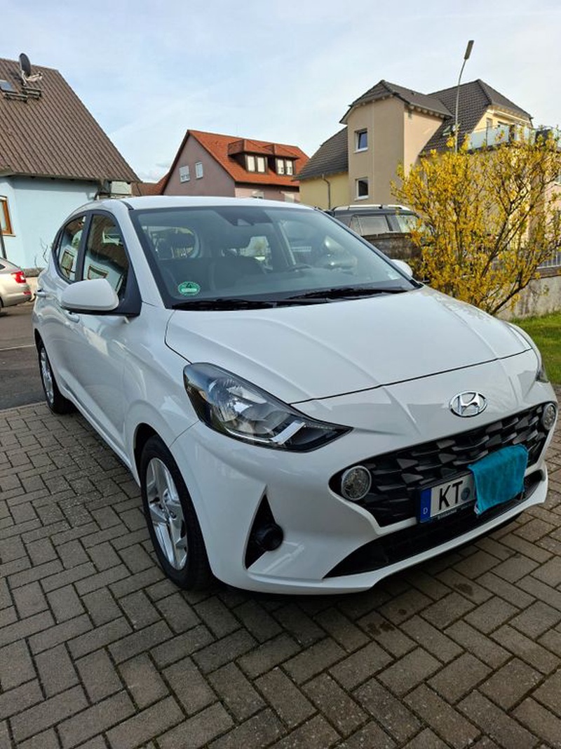 Hyundai i10