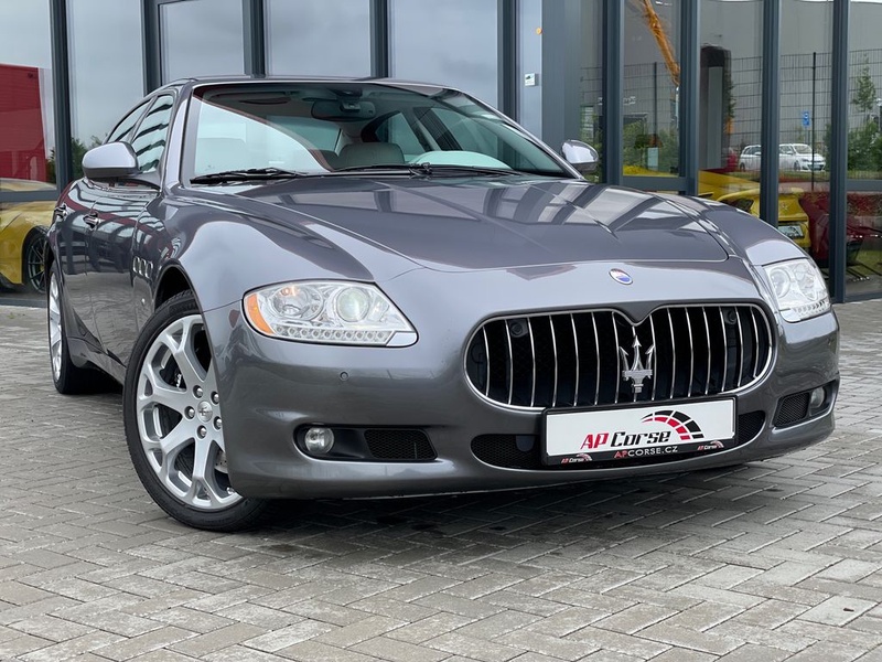 Maserati Quattroporte